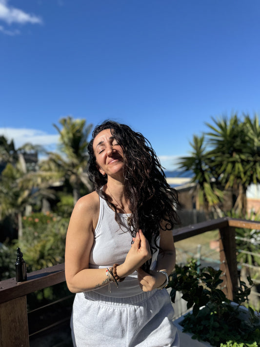 Understanding the Effects of Peri-menopause and Menopause on Hair